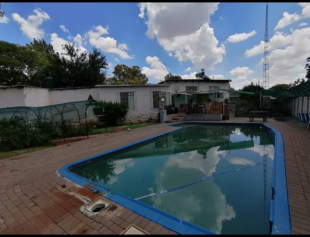 6,063M² FARM FOR SALE IN STILFONTEIN RURAL